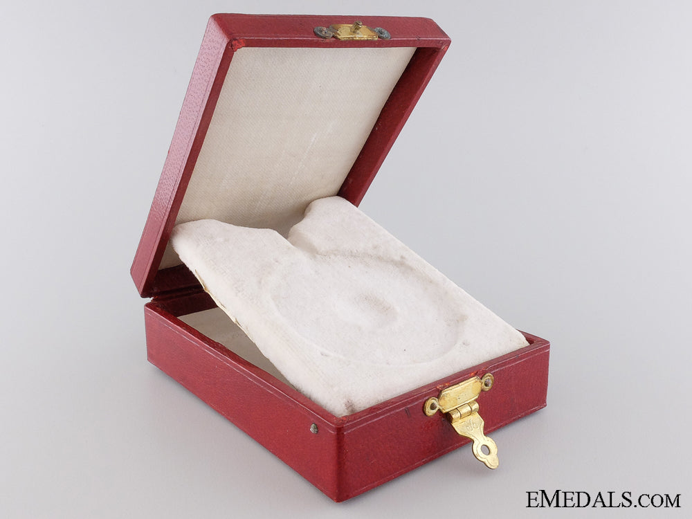 a_russian_order_of_st._stanislaus_case_with_outer_cartonage_img_05.jpg545e5804c1196