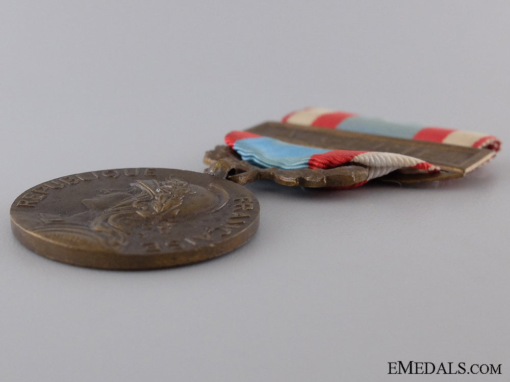 a1958_french_medal_for_operations_in_north_africa;_algerie_img_05.jpg53c9190488156
