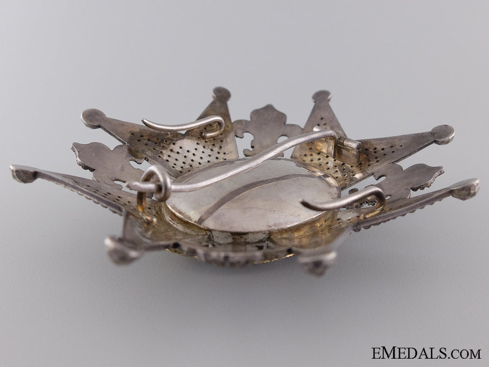 a_late19_th_century_order_of_charles_iii;_breast_star_img_05.jpg540dd97483e55