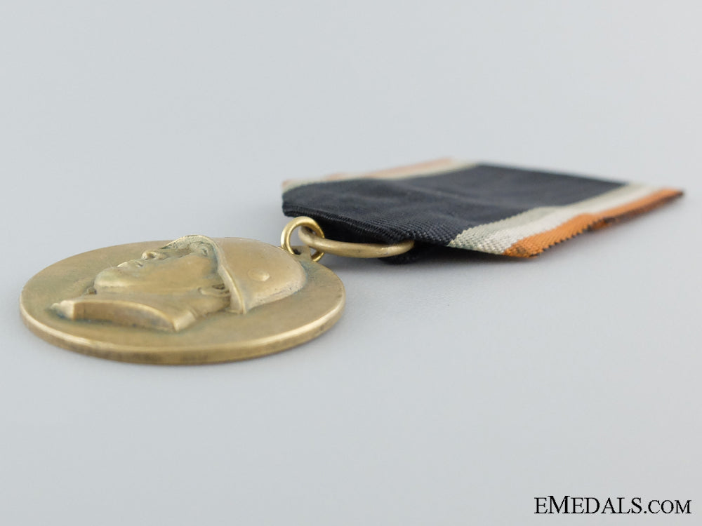 a_wwii_commemorative_medal_for_a_visit_to_berlin_img_05.jpg536a39818f88c