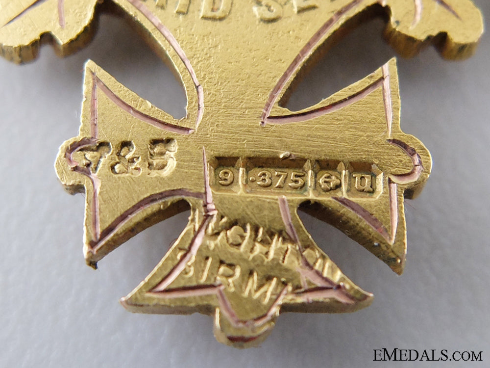 a_rare_wwi_gold_presentation_medal_for_aid_during_zeppelin_raids_img_06.jpg53a09f149565c