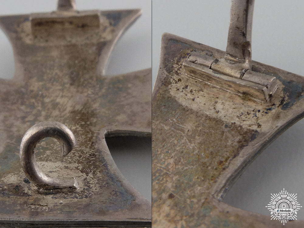 a_first_war_iron_cross_first_class1914;800_silver_with_case_img_06.jpg54ba9018735a7