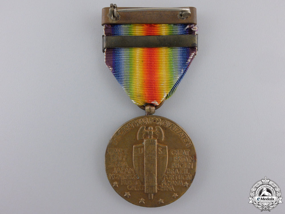 a_first_war_american_victory_medal;_atlantic_fleet_bar&_named_img_06.jpg559c0abc59ee2