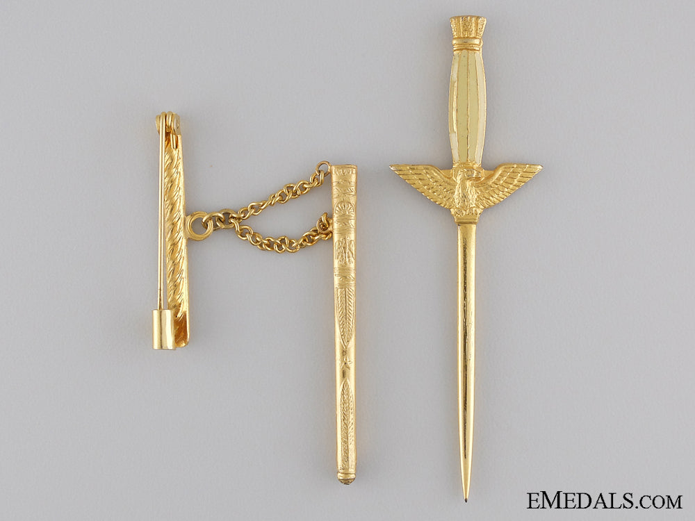 a_miniature_spanish_air_force_dagger;_franco_period_img_06.jpg53e90c79e0b34