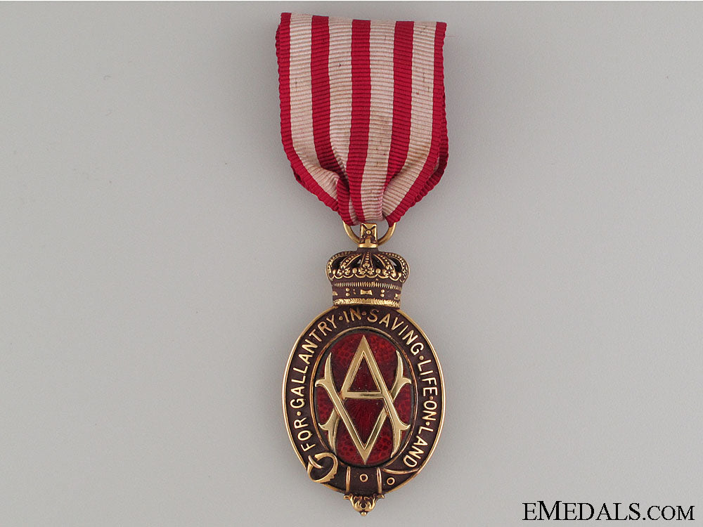 the_albert_medal_in_gold_for_gallantry_img_0799_copy