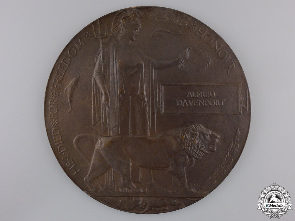 canada,_cef._a_memorial_group_to_the_davenport_brothers;_kia_at_vimy_img_07.jpg551957b4b285c_1_1_1