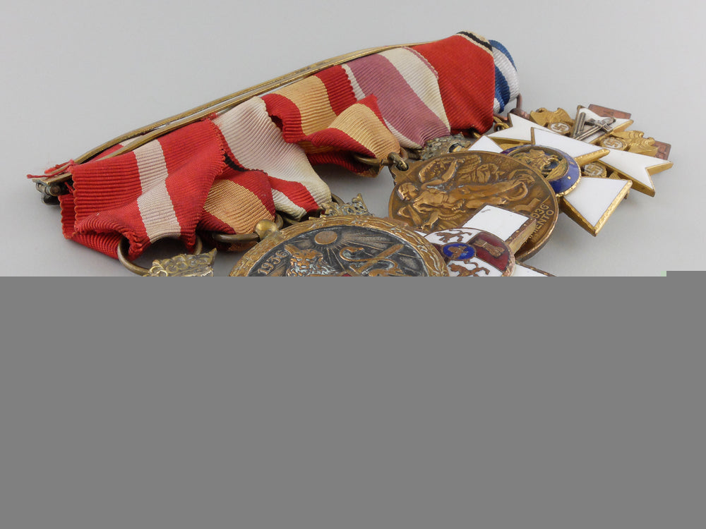 a_spanish_civil_war_military_merit&_eagle_order_medal_group_img_07.jpg55d49aacdb894