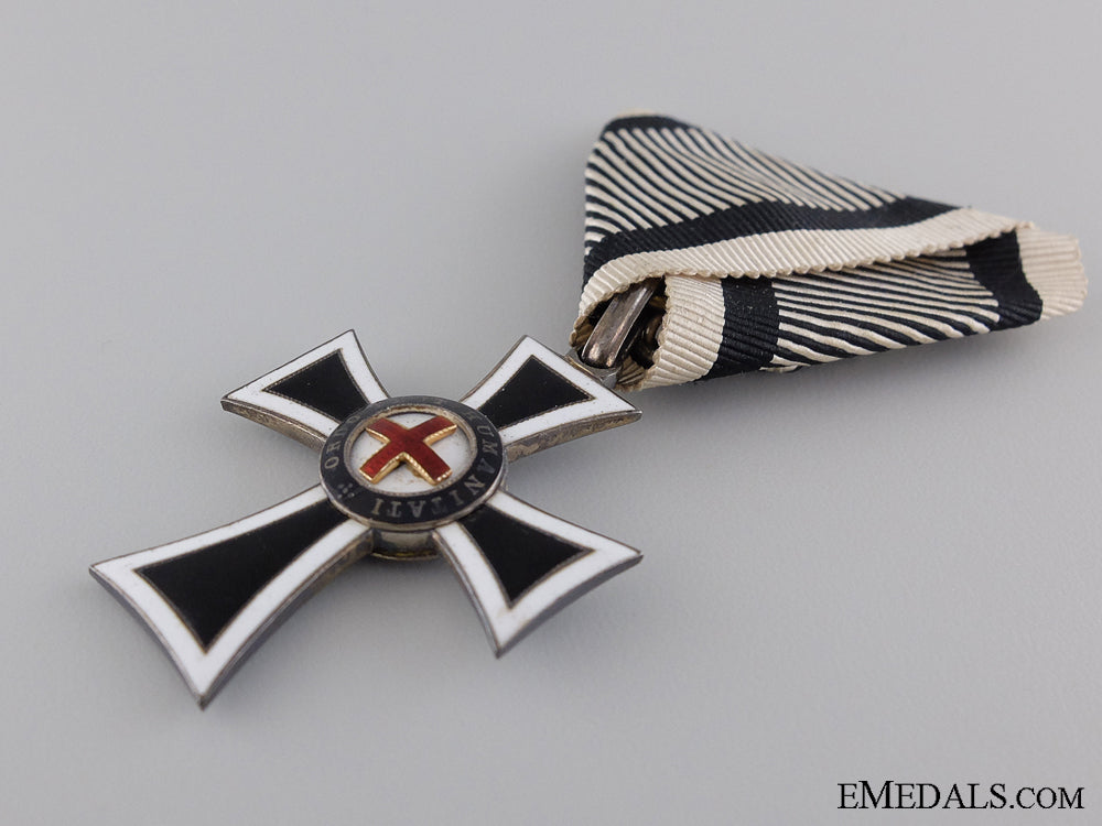 an_austrian_marian_cross_of_the_german_knight_order,_cased_img_08.jpg544800909b82b