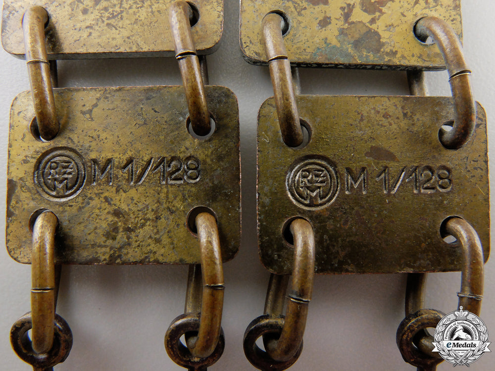 an_sa_politcal_leader'_s_gorget_by_gustav_brehmer_img_08.jpg55c2642234fa4