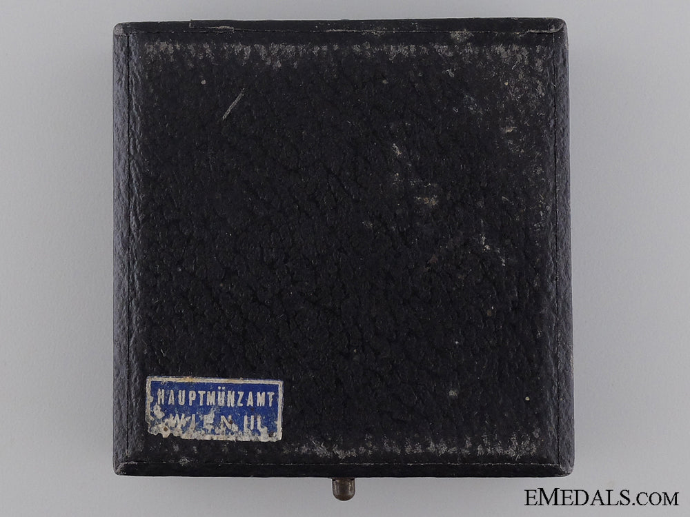 a_gold_grade_wound_badge_in_case_of_issue_img_09.jpg53c93790a6935