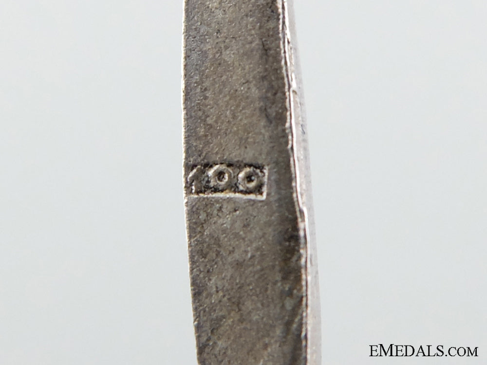 1939_first_class_iron_cross;_marked100;_cased_img_09.jpg538cbbbe88751