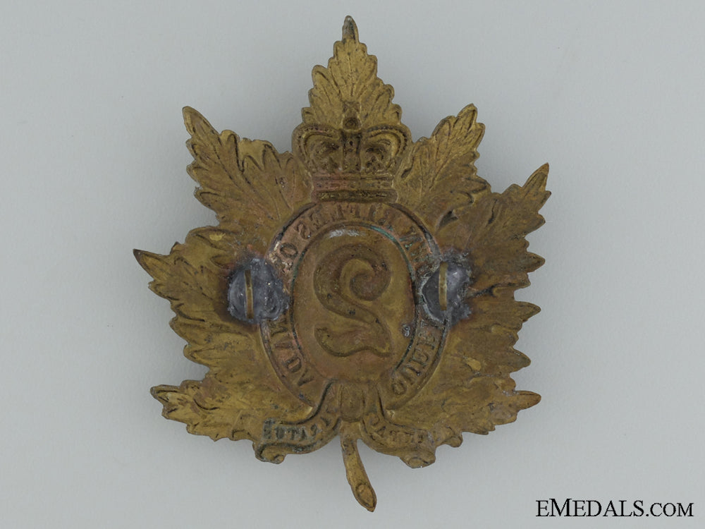 wwi_era2_nd_regiment_queen's_own_rifles_cap_badge_img_10.jpg537e5d167657a
