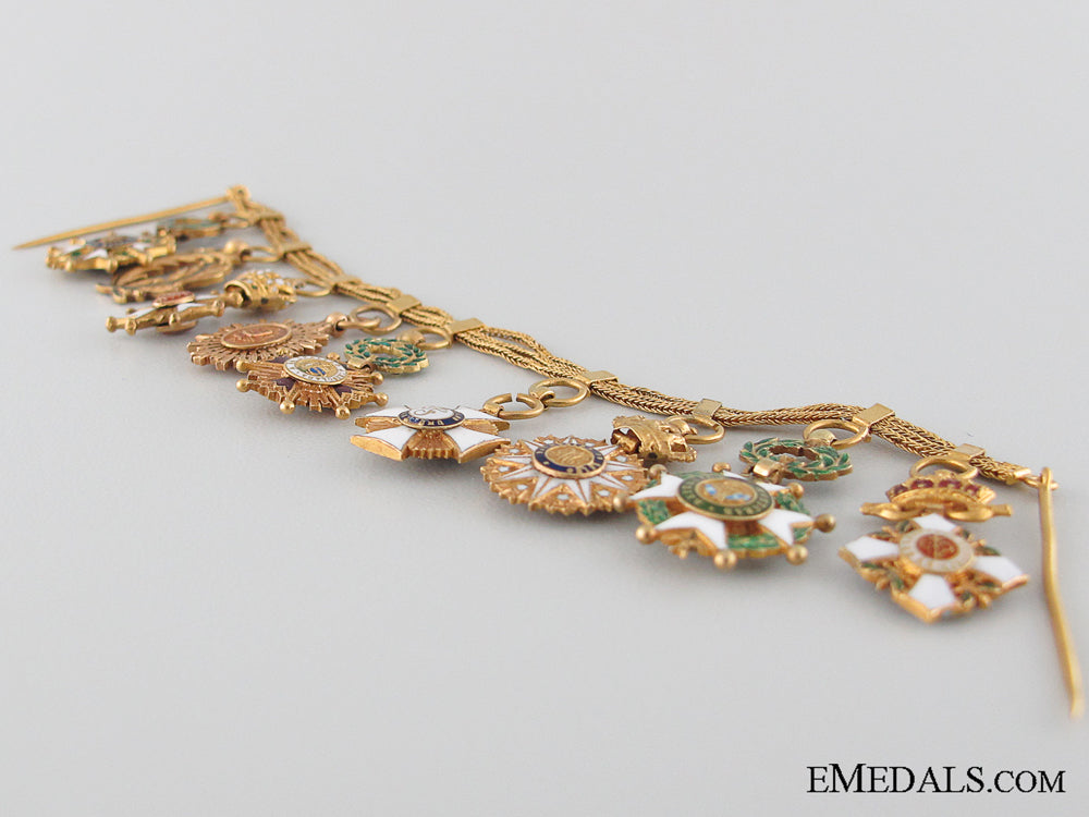 a_early20_th_century_french_gold_miniature_group_of_nine_img_11.jpg5345575e3aa08