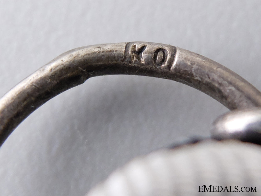 a_first_war_iron_cross_second_class_on_austrian_ribbon&_marked_img_11.jpg53baf592c1500