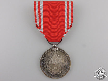 two_japanese_red_cross_membership_medals_img_12.jpg5553a4ce47d39