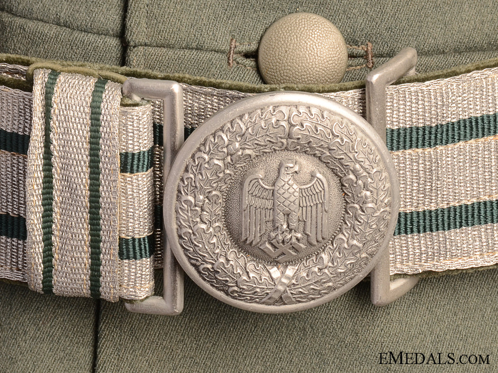 a_german_army_officer's_tunic_with_belt&_awards_img_13.jpg534ff3b52d60d