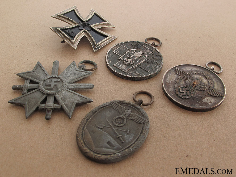 five_wwii_german_medals_img_1691_copy