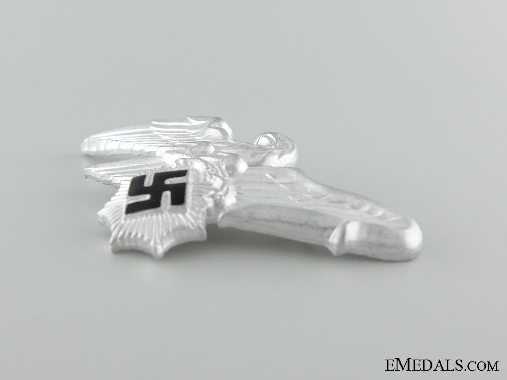 reichsluftschutz_bund_cap_badge_img_33.jpg539742984fe65