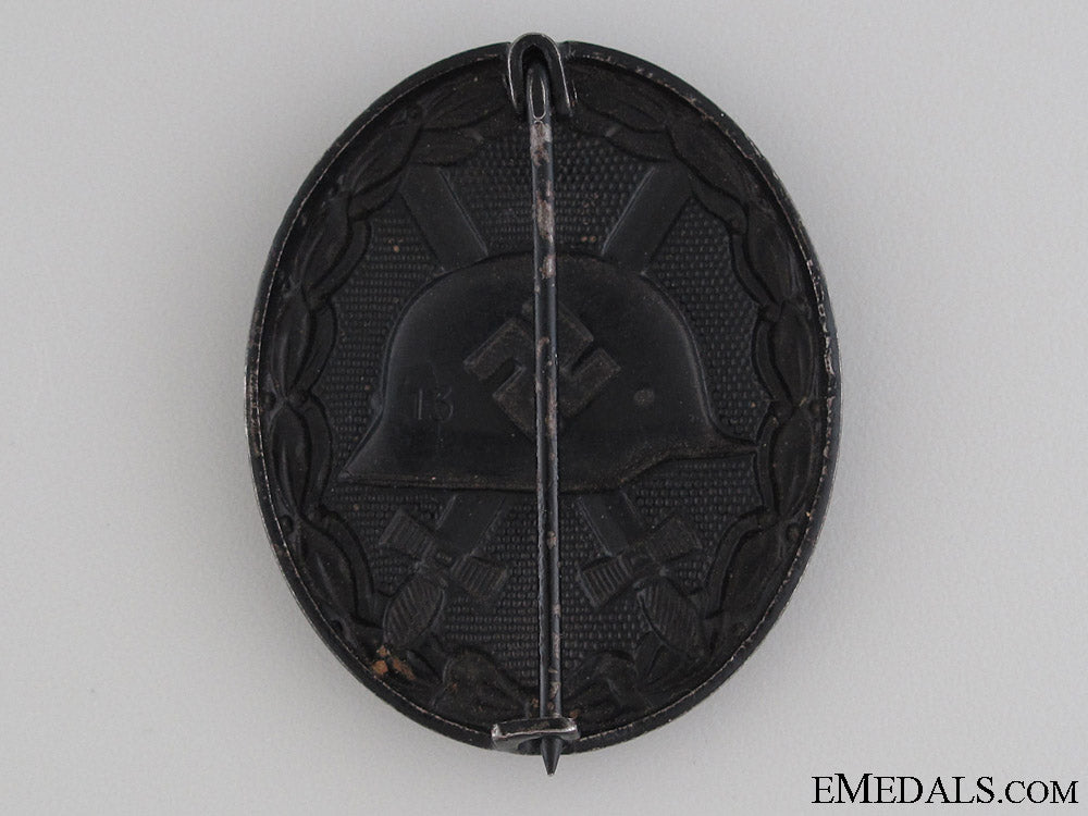 black_grade_wound_badge-_marked_img_5972_copy.jpg528e148c05a2d