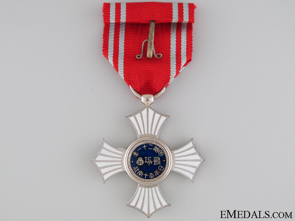 the_red_cross_order_of_merit_img_8091_copy.jpg52a0ddaeb139a