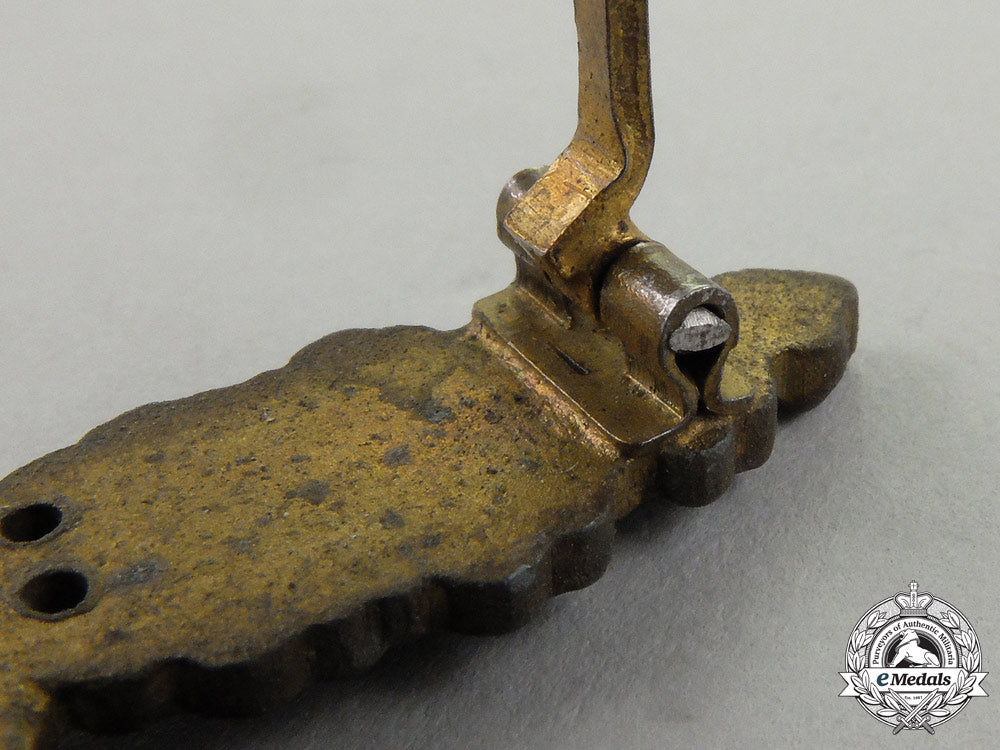 a_gold_grade_luftwaffe_bomber_squadron_clasp_j_815_1_1