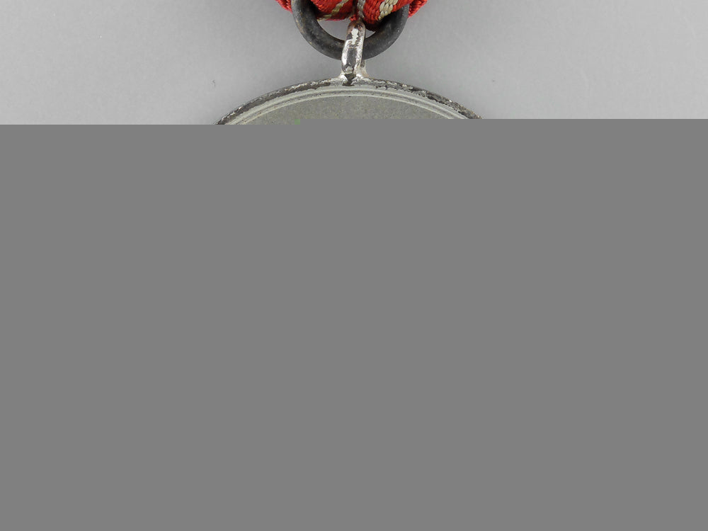 a_xi_summer_olympic_games_medal_with_case_k_017