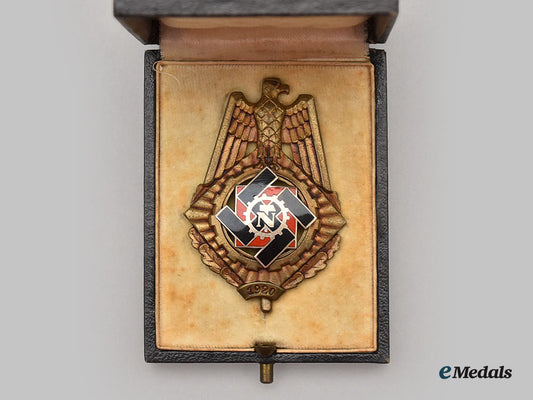 germany,_teno._a_rare1920_honour_badge,_with_case,_by_karl_hensler_l22__mnc4226_127