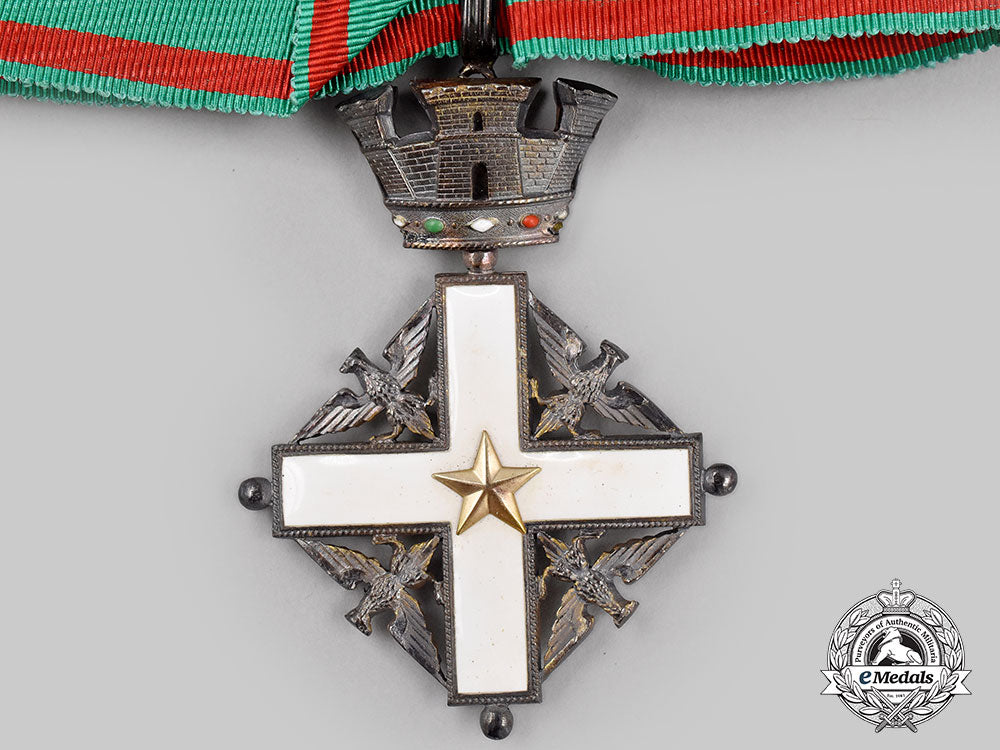 italy,_republic._an_order_of_merit_of_the_italian_republic,_commander_and_case_by_s._johnson_l22_l22_mnc9613_499_949_1