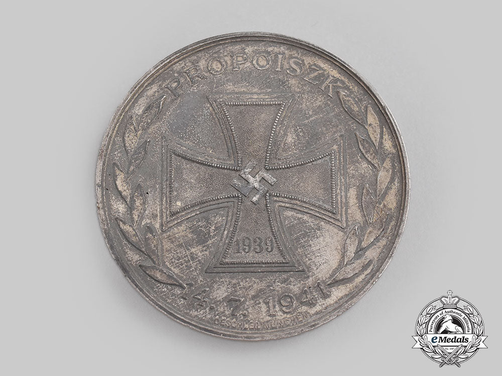 germany,_heer._a19414_th_panzer_division_eastern_front_commemorative_medal,_by_deschler&_sohn_l22_mnc0028_108