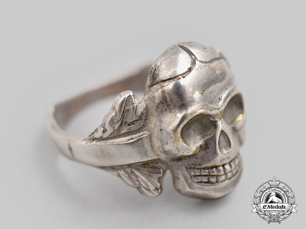 germany,_wehrmacht._a_totenkopf_ring_l22_mnc0044_115