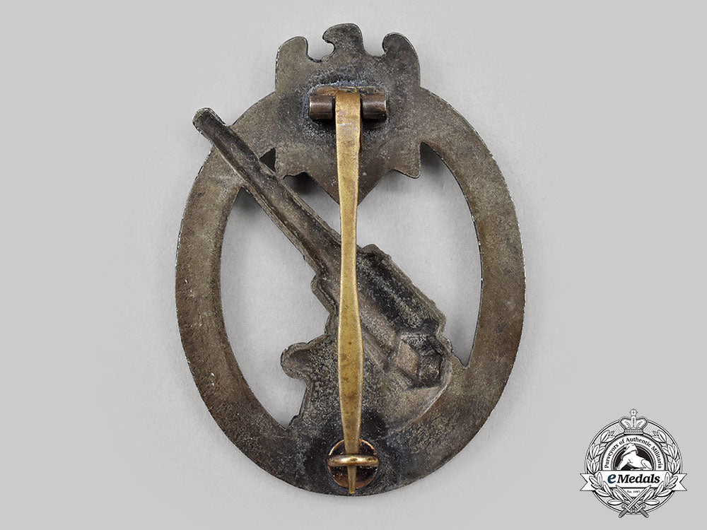 germany,_heer._a_flak_badge,_by_förster&_barth_l22_mnc0072_879