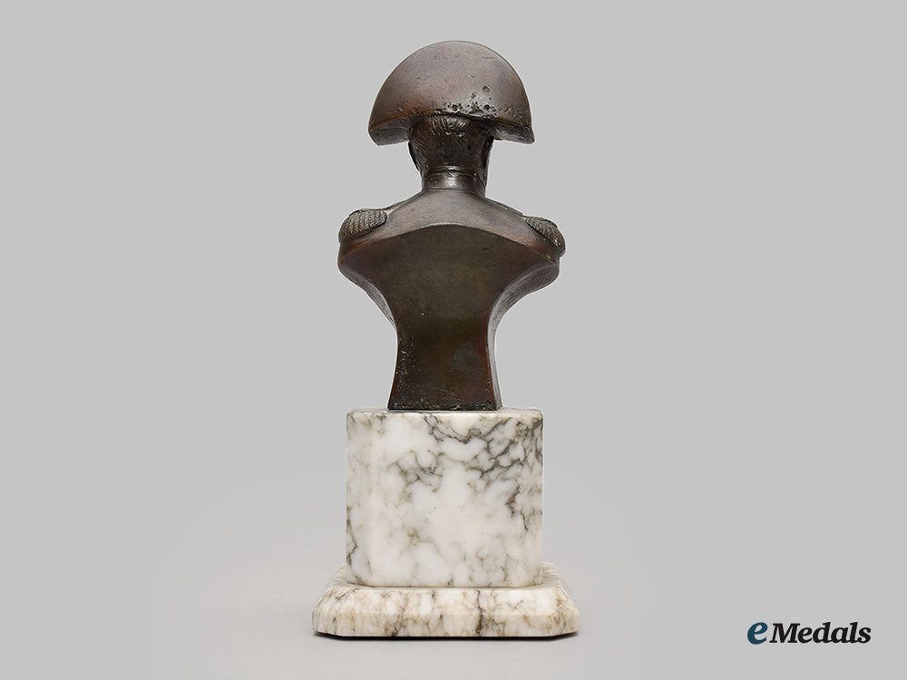 france,_republic._a_fine&_large_bronze_bust_of_napoleon_on_marble_pedestal_l22_mnc0139_827