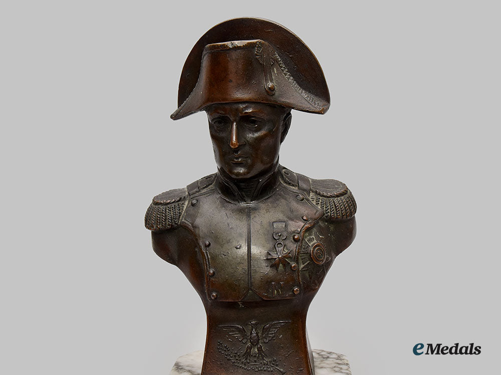 france,_republic._a_fine&_large_bronze_bust_of_napoleon_on_marble_pedestal_l22_mnc0140_828