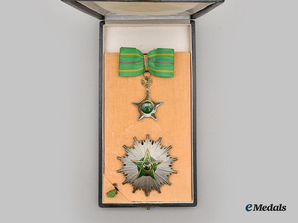 mauritania,_islamic_republic._an_order_of_national_merit,_commander,_by_arthus_bertrand_l22_mnc0159_840_1