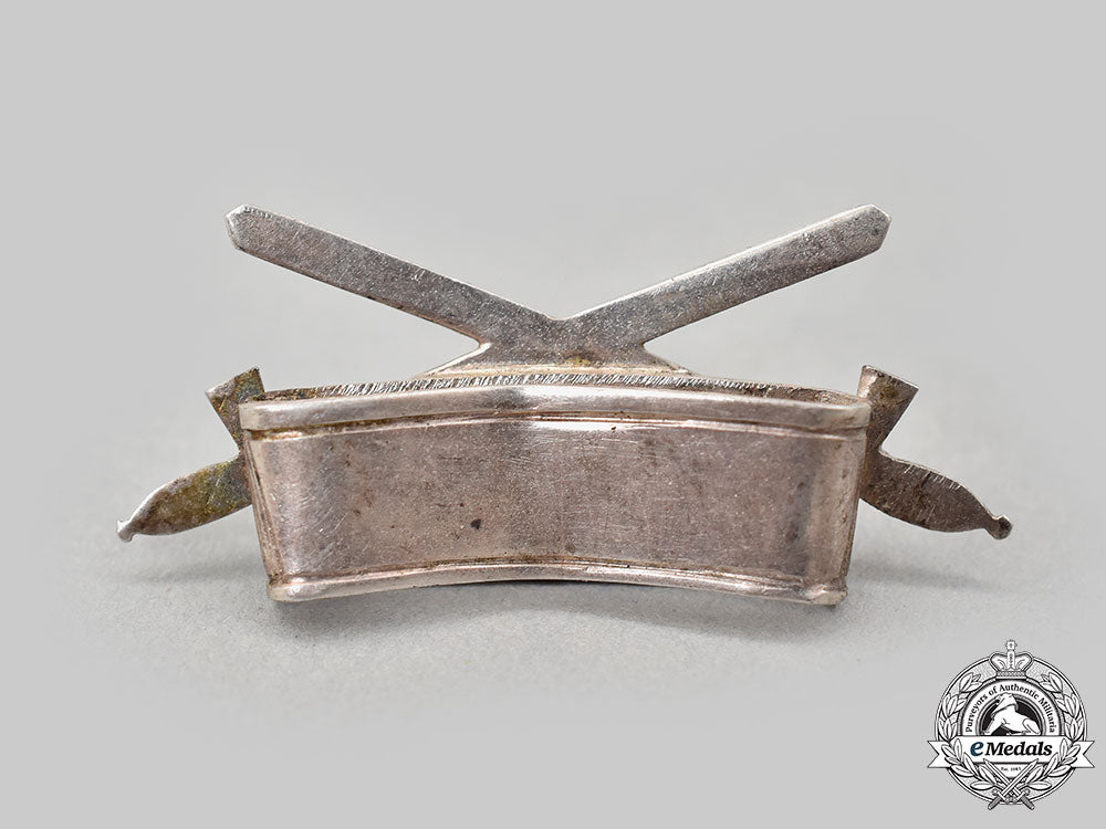saxon_duchies._a_saxe-_ernestine_house_order1914/16_sword_clasp_l22_mnc0163_093