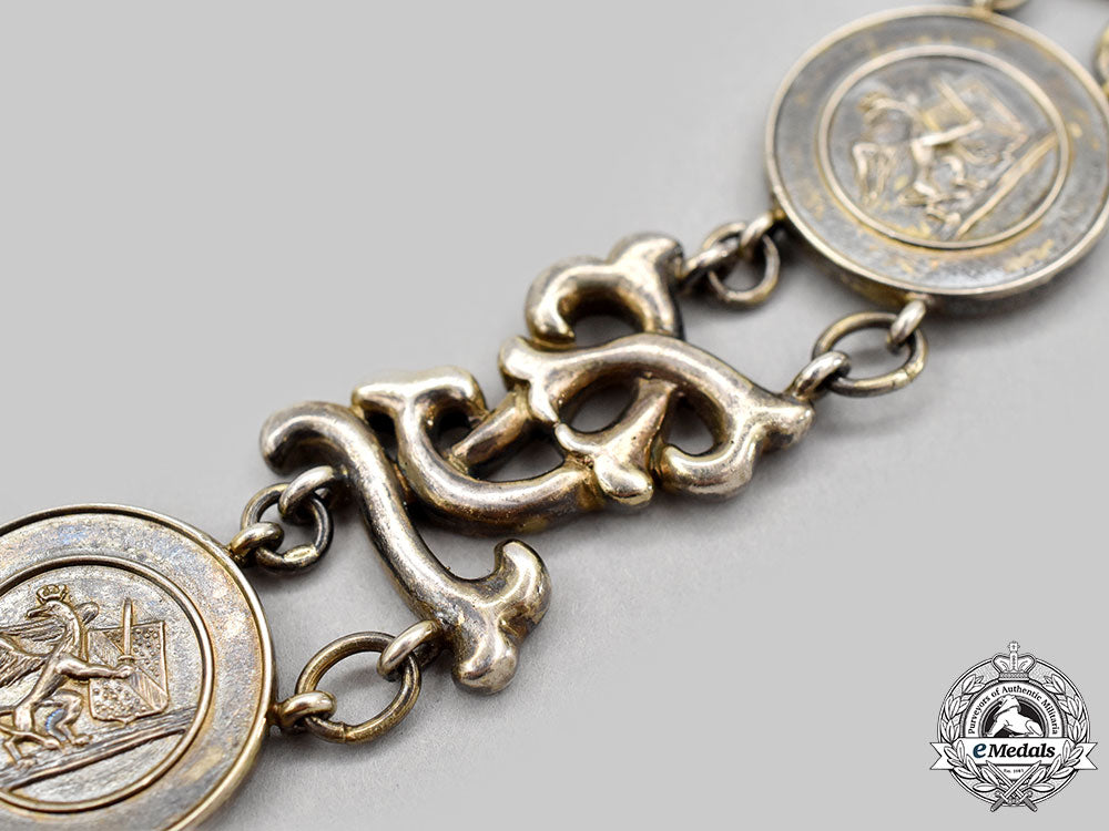 baden,_grand_duchy._a_golden_chain_to_the_military_karl_friedrich_merit_order,_museum_exhibition_example_l22_mnc0199_113_1_1_1_1_1