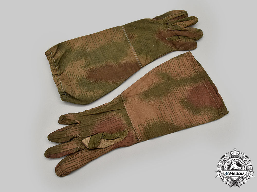 germany,_heer._a_rare_camouflage_smock_and_award_documents_to_sniper_obergefreiter_august_pamann,33_confirmed_kills_l22_mnc0325_193_1