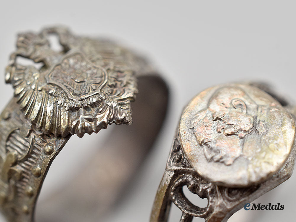 austria,_imperial._a_lot_of_two_patriotic_rings_l22_mnc0517_633_1