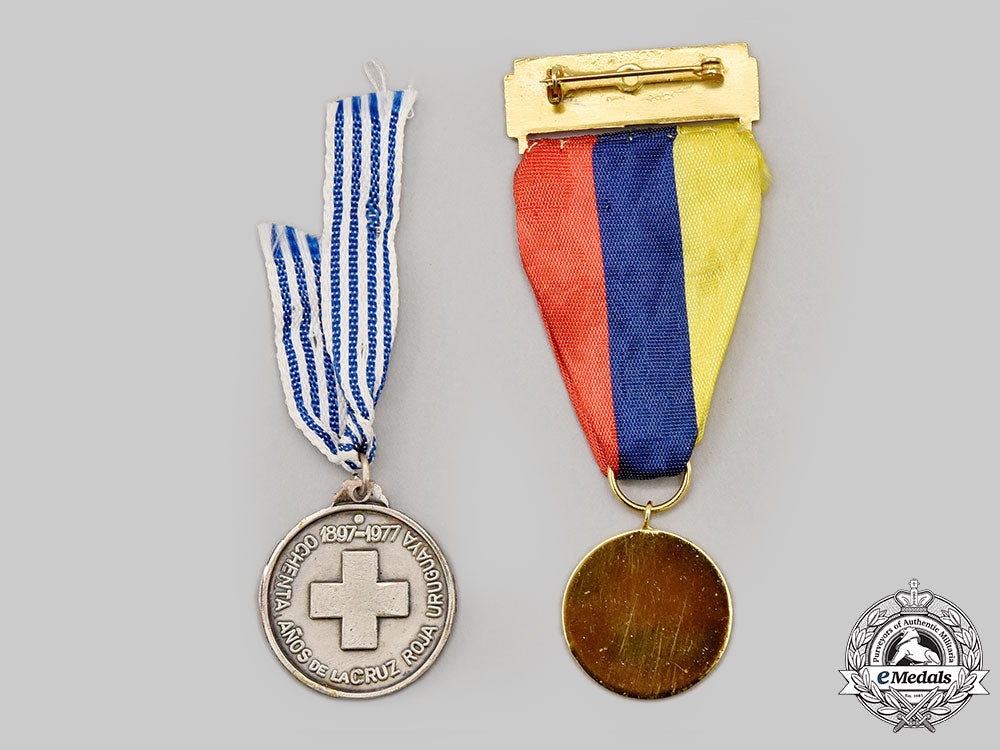 colombia,_republic;_uruguay,_republic._two_red_cross_medals_l22_mnc0544_164_1