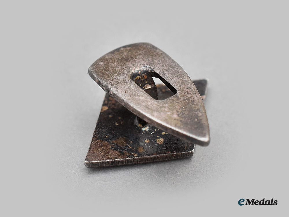 germany,_ss._a_flemish_ss_supporting_member’s_pin_l22_mnc0559_953
