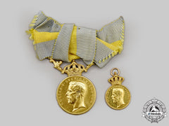 Sweden, Kingdom. A Red Cross Merit Medal For Voluntary Health Care For Ladies, I Class Gold Grade