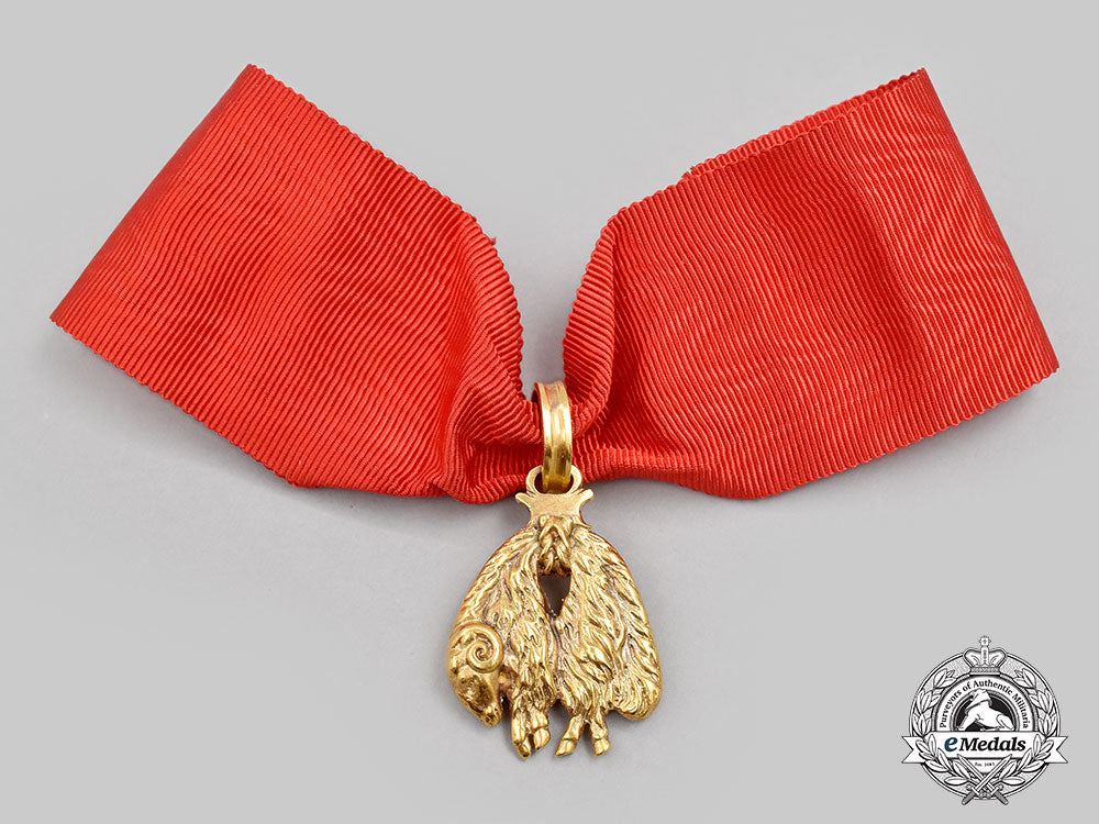 austria,_imperial._an_order_of_the_golden_fleece,_neck_decoration,_collector’s_example_c.1970_l22_mnc0751_460
