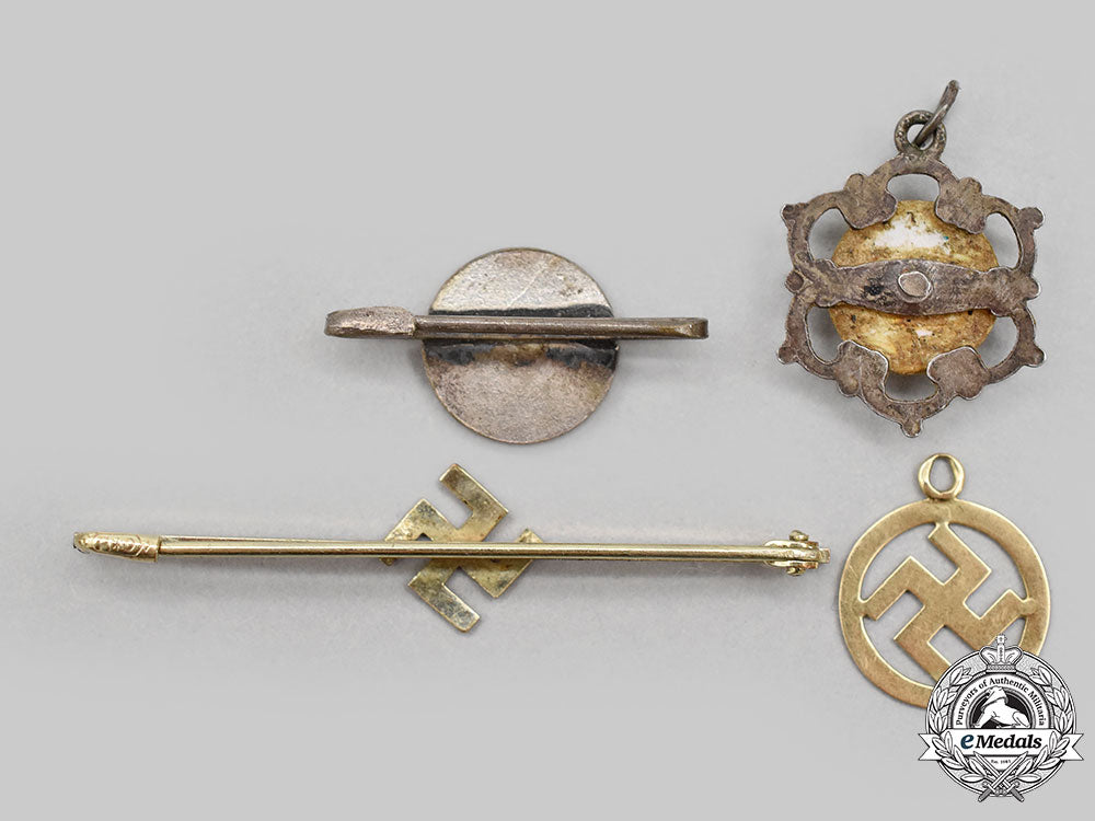 germany,_third_reich._a_mixed_lot_of_nsdap_supporters’_decorations_l22_mnc0762_435