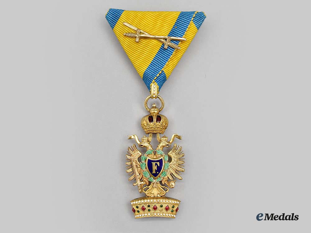 austria,_imperial._an_order_of_the_austrian_crown,_iii_class_knight,_by_rozet&_fischmeister,_c.1917_l22_mnc0785_895_2