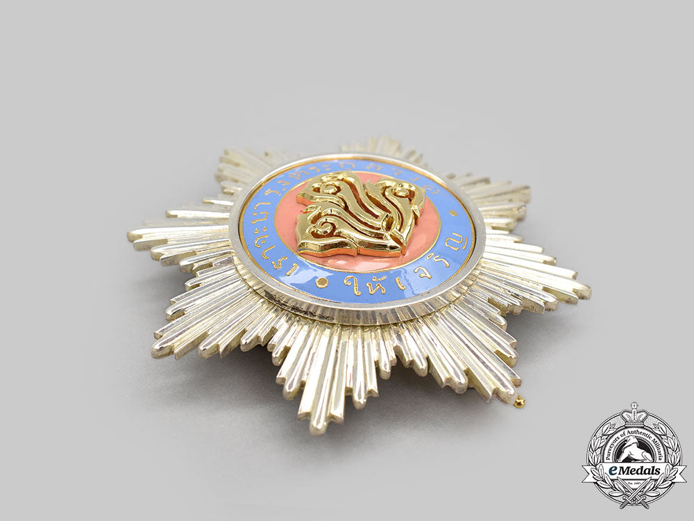 thailand,_kingdom._an_order_of_chula_chom_klao,_grand_cross_breast_star_l22_mnc0826_476_1