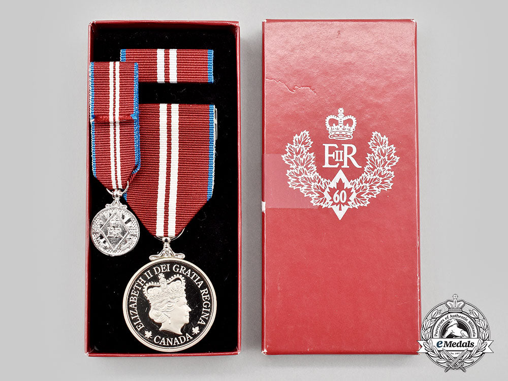 canada,_commonwealth._a_queen_elizabeth_ii_diamond_jubilee_medal_l22_mnc1255_594