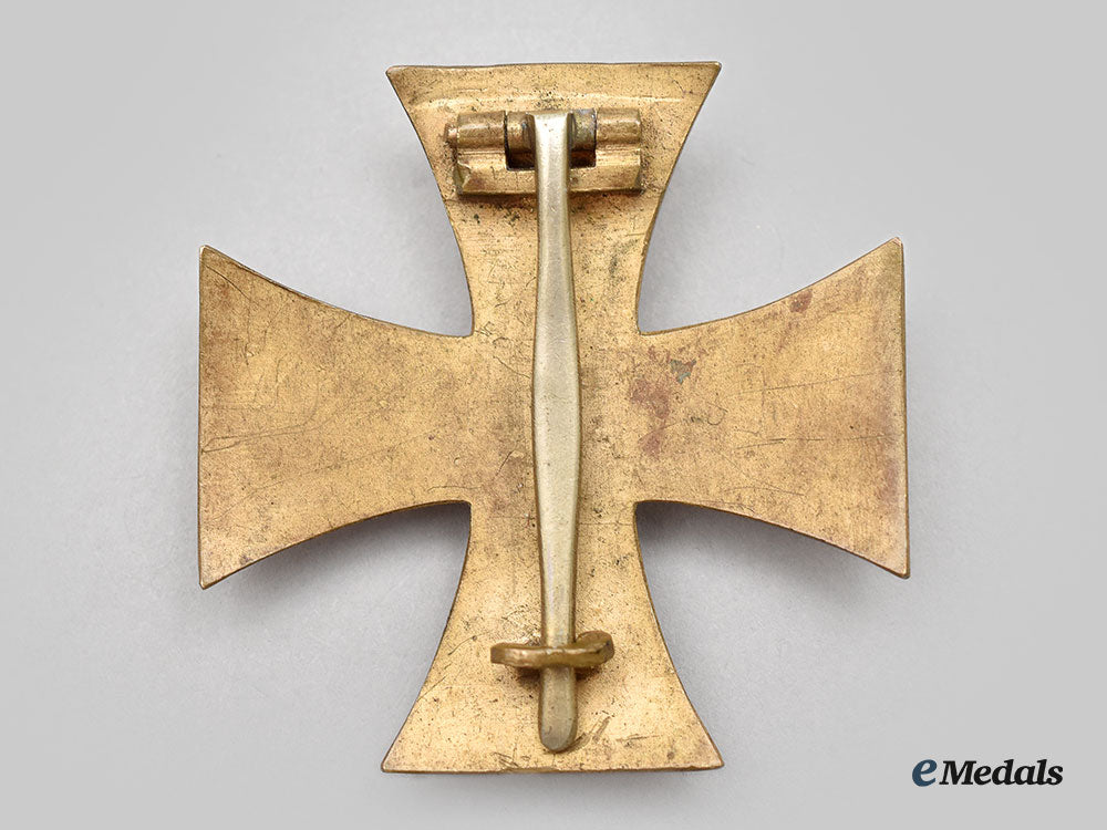 mecklenburg-_schwerin,_grand_duchy._a1914_war_merit_cross,_i_class_l22_mnc1313_090