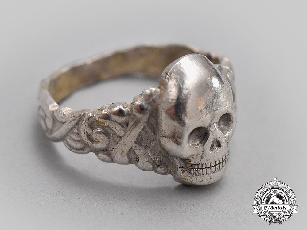 germany,_wehrmacht._a_totenkopf_ring_l22_mnc1318_918