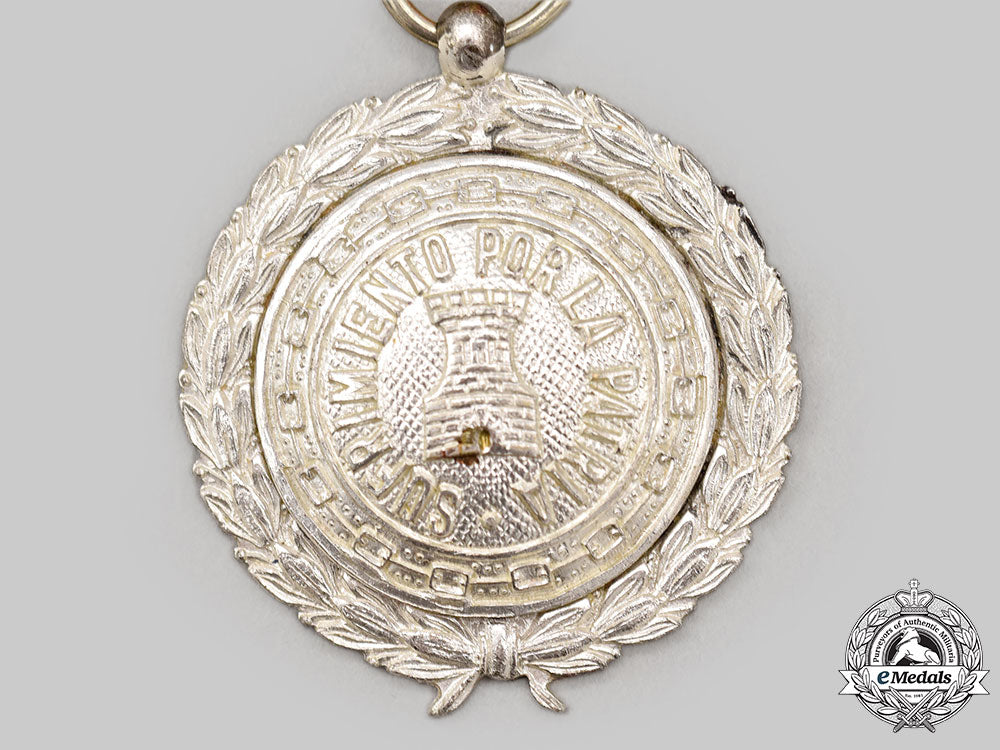 spain,_facsist_state._a_medal_of_suffering_for_the_nation,_ii_class,1936-1937_period_issue_l22_mnc1449_659_1_1_1