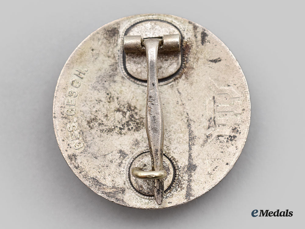 germany,_der_stahlhelm._a1928_membership_badge,_small_version_l22_mnc1701_273_1